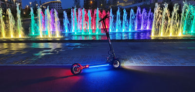 e-scooter in wet road