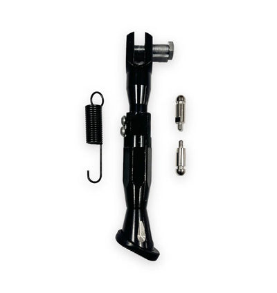 Blade kickstand