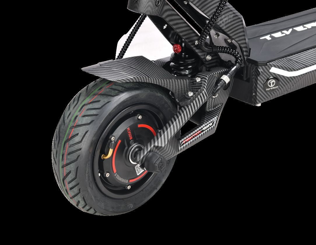 Close-up of aTeverun fighter Mini  electric scooter wheel and frame on a white background