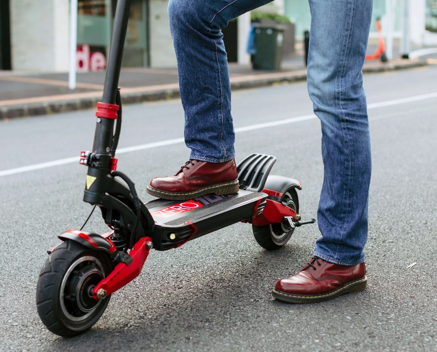 Zero 10 X on the street. Best commuter Electric Scooter in NZ